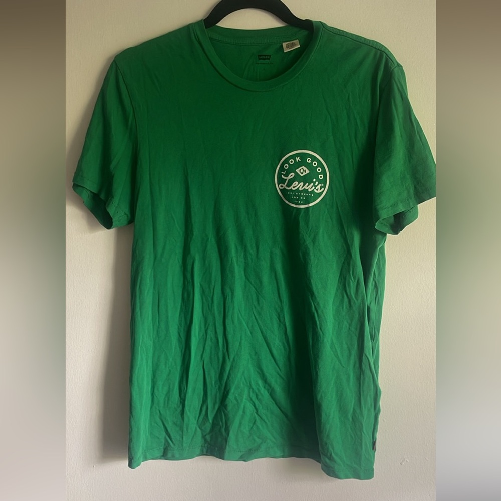 Levi’s Tee